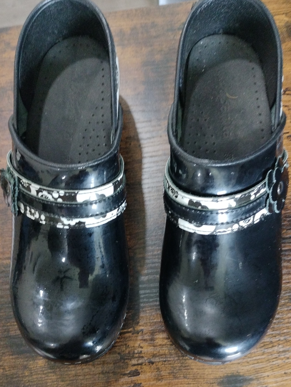 Sanita Lindsey By Koi Clog